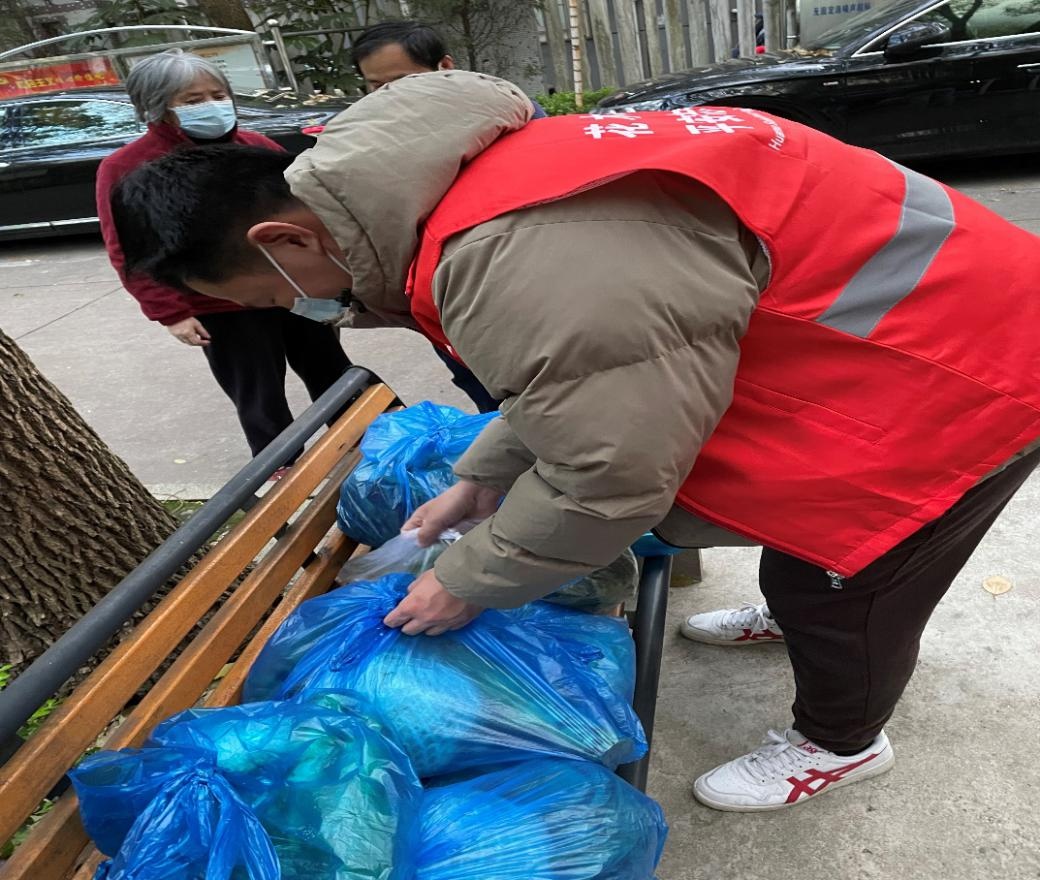 白银24小时高价回收医保小额(医保小额提取代办600以内)